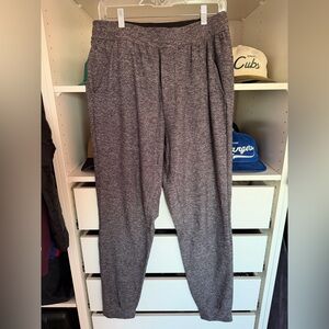 Lululemon pants (gray)